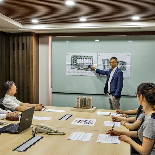 總座由監工做起　櫻花建設自律重品質